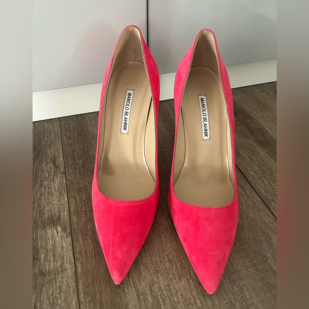 NIB MANOLO BLAHNIK PINK BB SUEDE PUMPS SZ 39.5 9.5